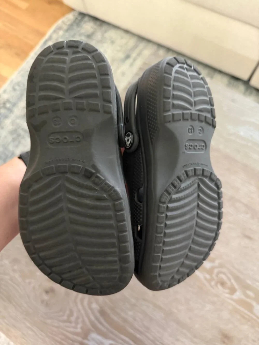 Boys Crocs Kids classic clogs black shoes sandals size C 13